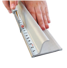 Lade das Bild in den Galerie-Viewer, PRO CUTTING RULER, ALU WITH STEEL EDGE
